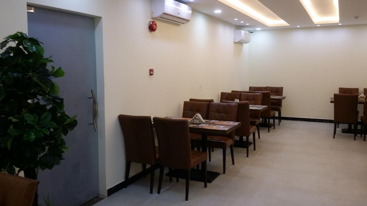 Ashbilia Suites Ал Хубар Екстериор снимка