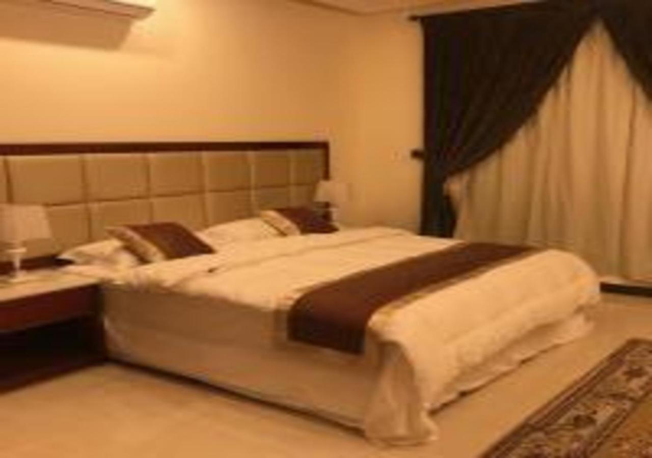 Ashbilia Suites Ал Хубар Екстериор снимка